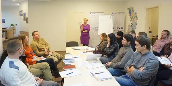 Overcoming distrust and passivity: tools of involving citizens in reforms implementation discussed in Odesa