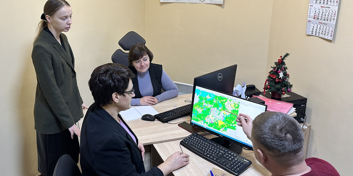 Здобувати мільйони в бюджет, пильнуючи недобросовісних орендарів землі: досвід Миргородської громади

