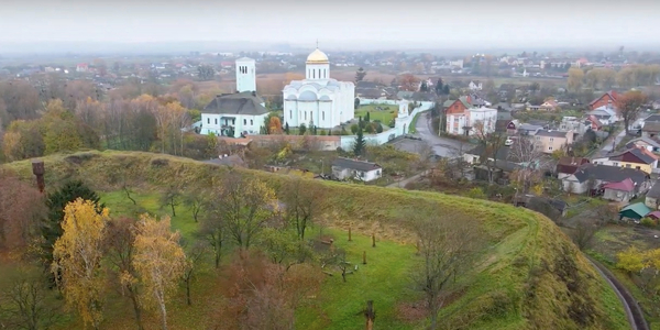 Щоб розвивати туризм навіть під час війни: громади вчаться залучати кошти через транскордонні партнерства

