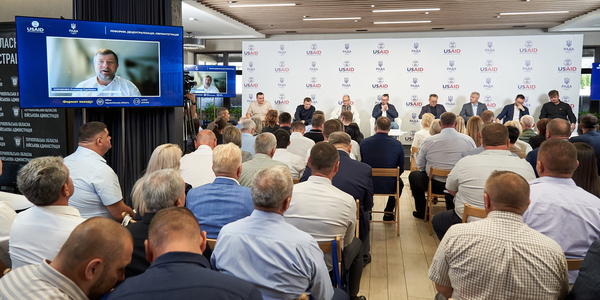 «Тернопільщина має бути флагманом децентралізації і впровадження кращих практик розвитку», - Олександр Корнієнко