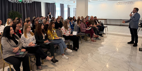 Multi-level development of administrative services: Rivne hosts interregional forum
