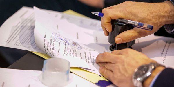 15 громад Прикарпаття об’єднуються навколо Івано-Франківська: у Галичі підписали меморандум про створення міської агломерації
