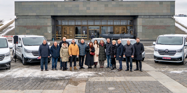 Seven Vehicles Equipped for Mobile Service Delivery Handed Over to Polaris Programme Partner Hromadas