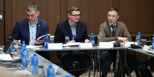 Програма Polaris презентувала результати дослідження про інформування та залучення жителів громад в умовах воєнного стану
