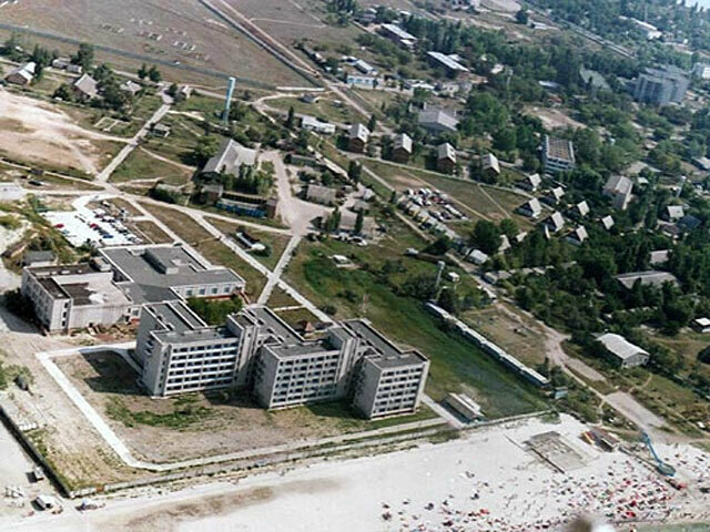Бази відпочинку Лазурного, літо 2021 року Бази відпочинку Лазурного, літо 2021 року
