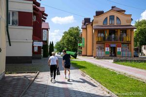 Вулицями Підволочиської громади